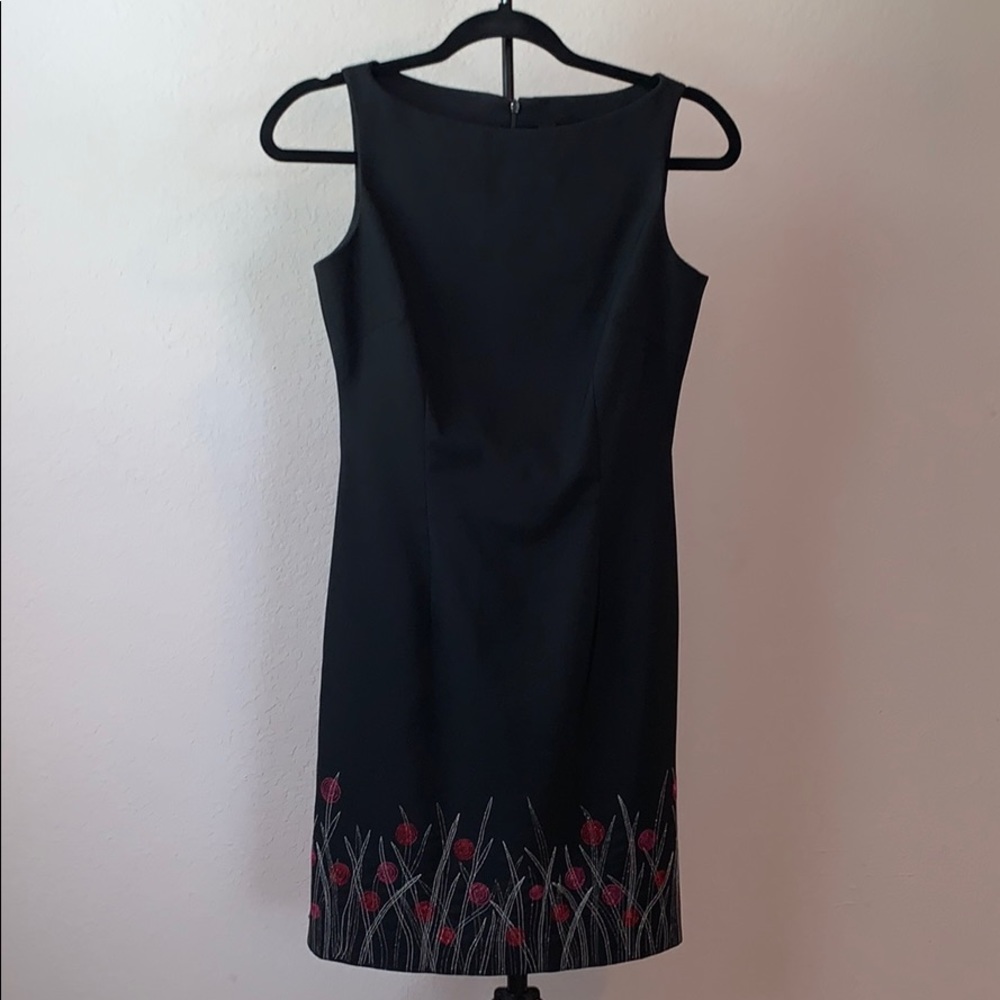Women’s dress